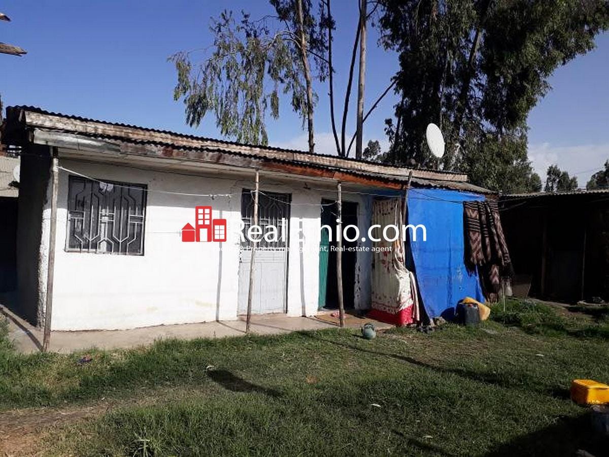 Akaki Kality, two bed room old villa house for sale, Addis Ababa