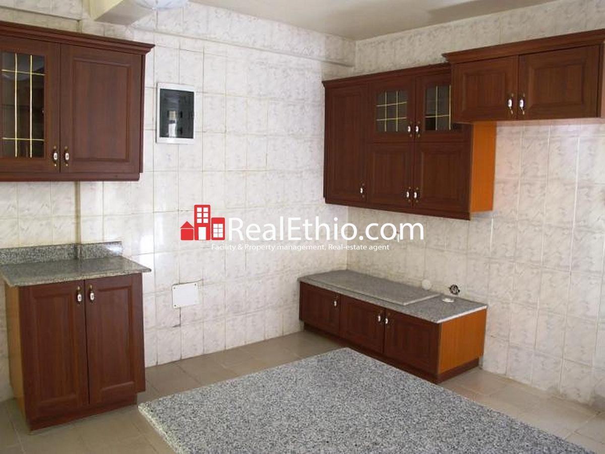 House for sale, Jemo, 500 meter square, 5 bed rooms, Addis Ababa