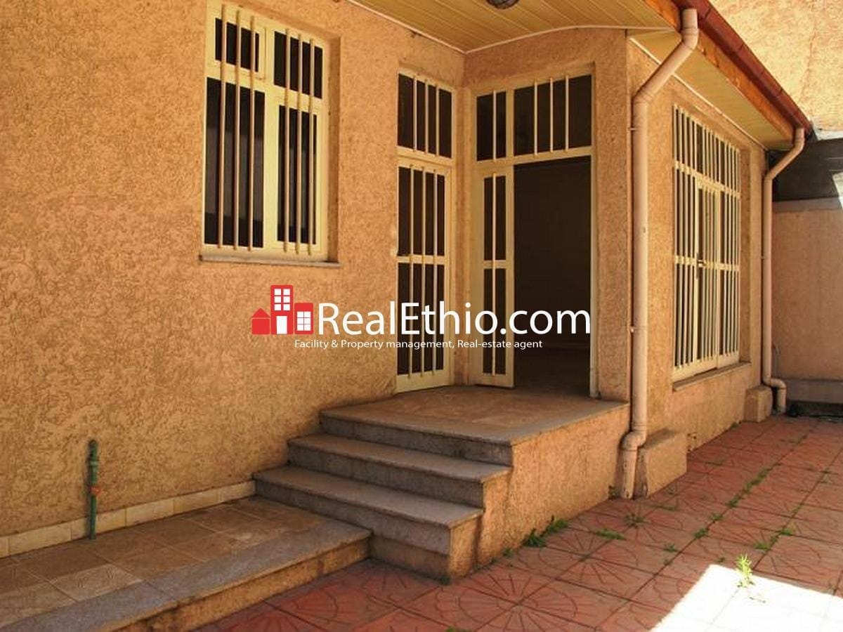 House for sale, Lebu, 500 meter square, 4 bed rooms, ground plus one, Addis Ababa. Real Ethio