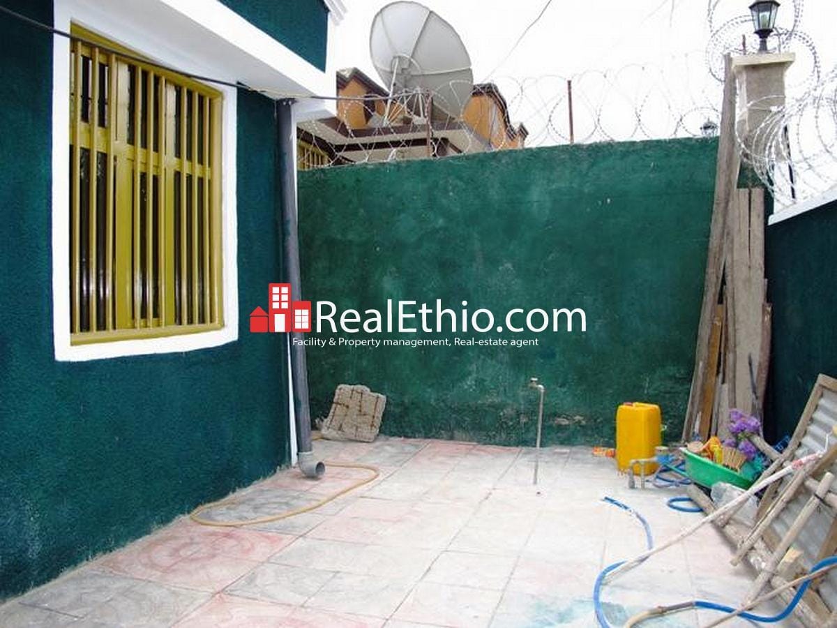 House for sale Three bed room house on 140 meter square plot of land