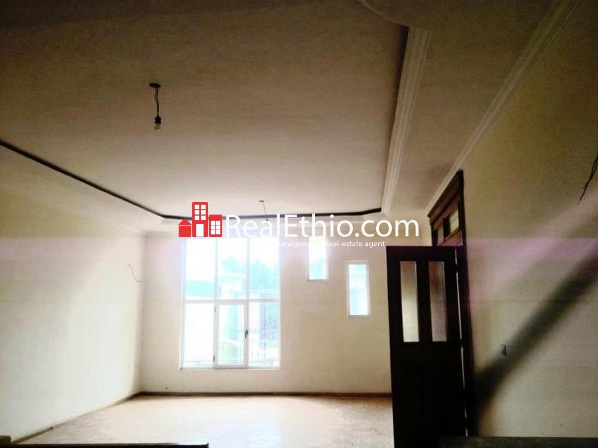 House for rent Debrezeit Bishoftu, Ground plus one four bed rooms