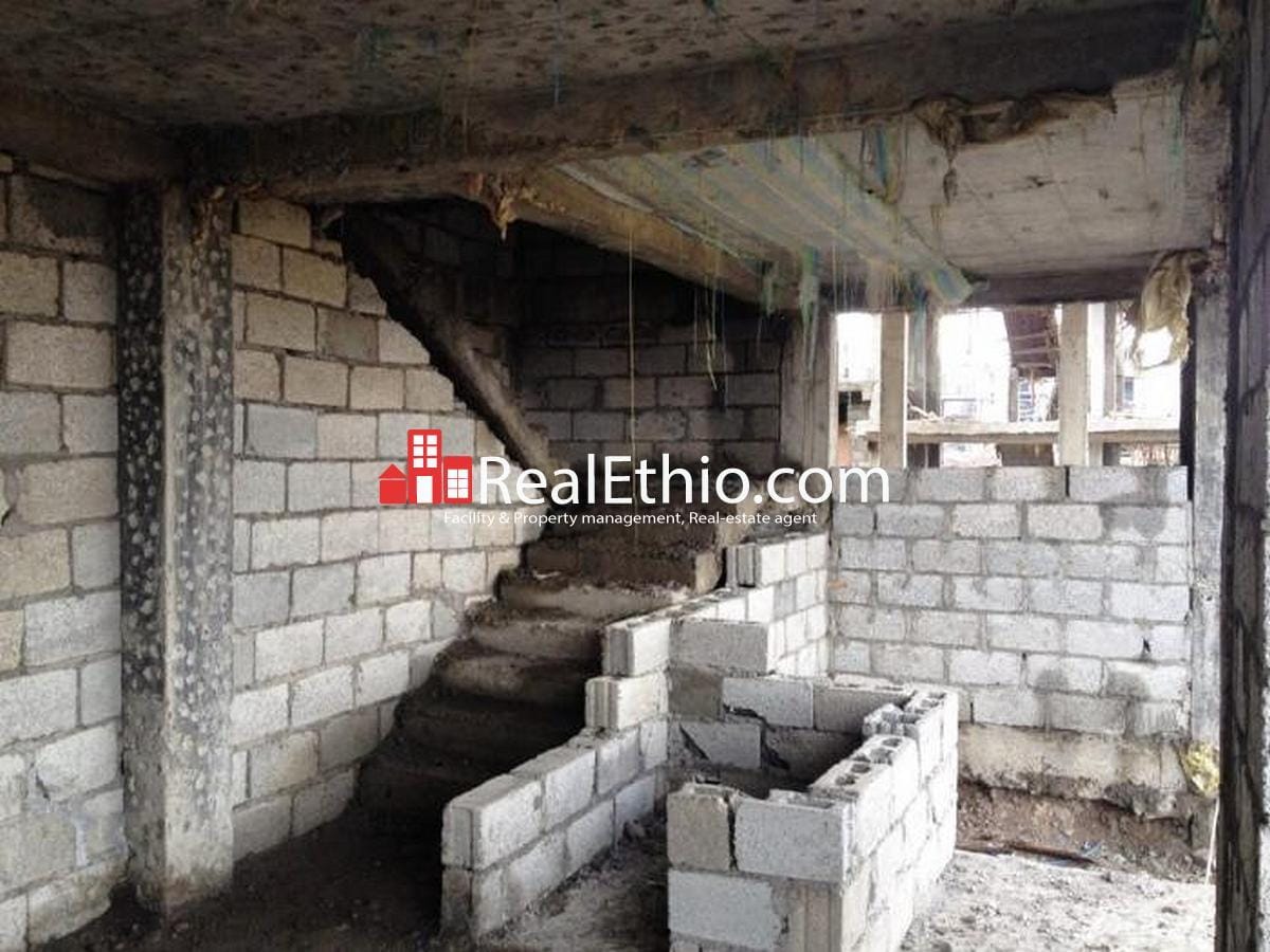 Three bed room ground plus two unfinished house for sale at Lebu, Addis