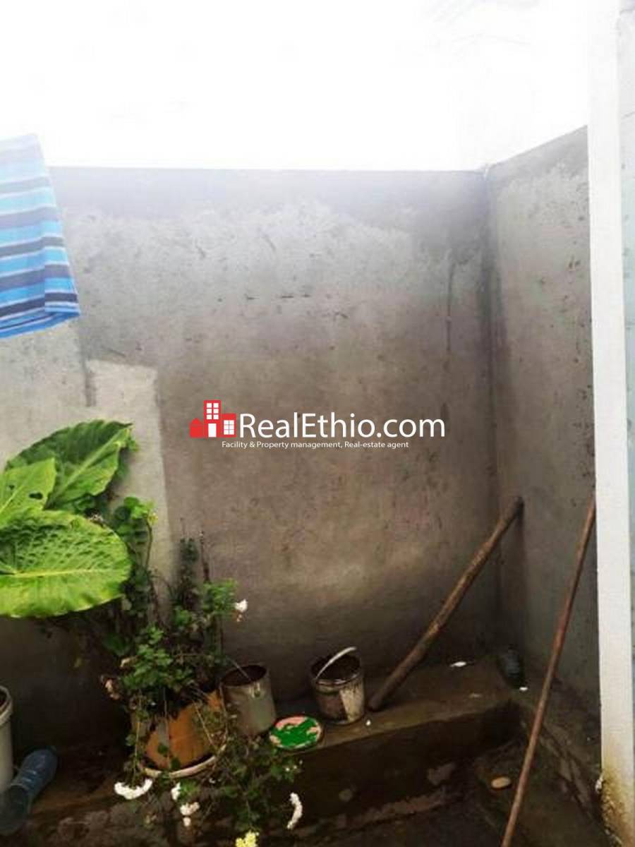 House for sale Sendafa, two bedrooms, house for sale, Oromia. Real