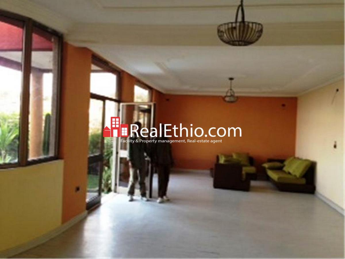 House for sale Two bed room new house on 280 meter square plot of land for sale around Gelan