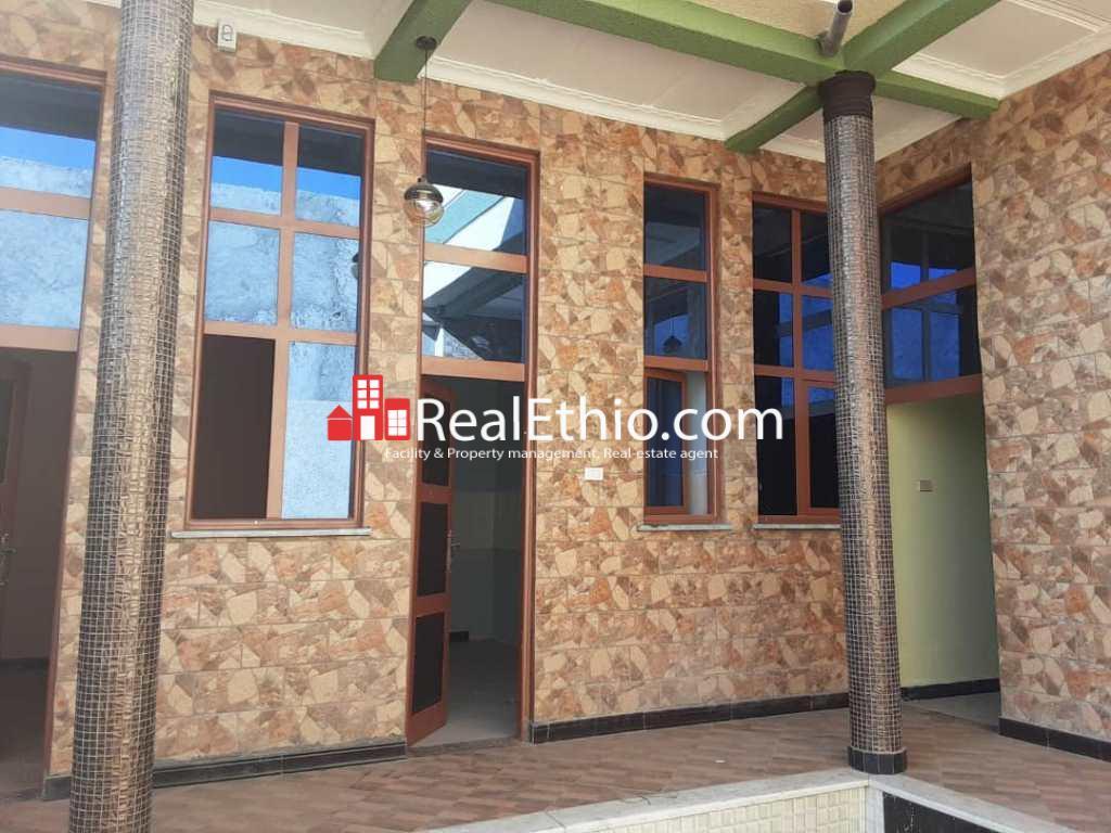 Dukem, four bedrooms villa house for sale, Oromia. Real Ethio