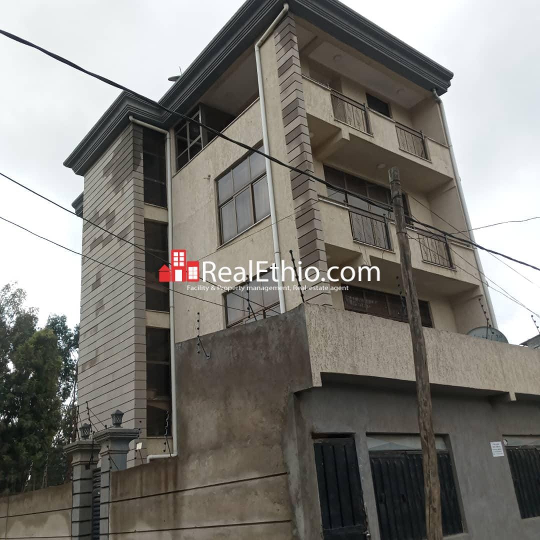 Alem bank by Ayer Tena, Six bedroom house for sell, Addis Ababa. Real